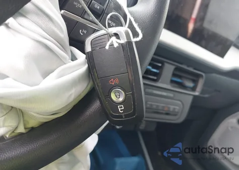 2025 Ford Maverick Xlt from USA, damaged, VIN 3FTTW8JA9SRA28285